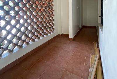 3 Bed Apartment with En Suite in Lavington
