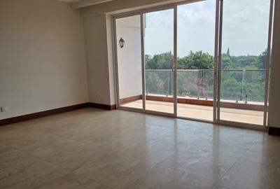 3 Bed Apartment with En Suite in Parklands - 2