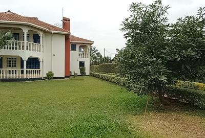5 Bed House with En Suite in Runda