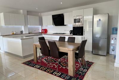 Serviced 3 Bed Apartment with En Suite in Westlands Area - 3