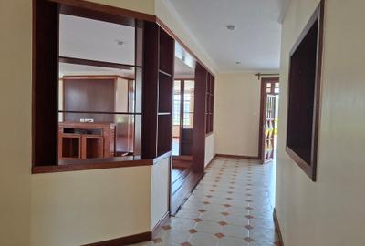 5 Bed House with En Suite at Off Mimosa Rd - 4
