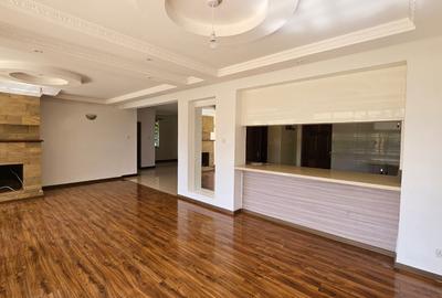 4 Bed Townhouse with En Suite in Kiambu Road - 4