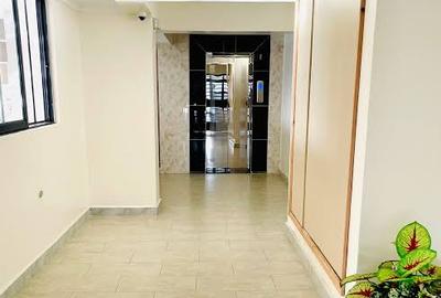 2 Bed Apartment with En Suite at Westlands