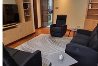Furnished 2 Bed Apartment with En Suite at Brookside Drive