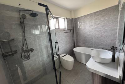 Serviced 4 Bed Apartment with En Suite in Lavington
