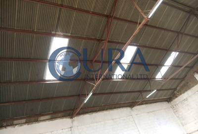 4,000 ft² Warehouse with Backup Generator in Industrial Area