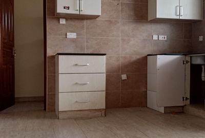 3 Bed Apartment with En Suite in Parklands - 4