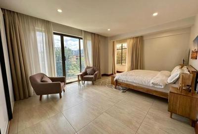 Serviced 3 Bed Apartment with En Suite in Westlands Area
