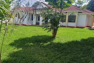 4 Bed House with En Suite at Runda