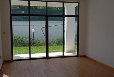 4 Bed Townhouse with En Suite at Off Isaac Gathanju Rd - 3