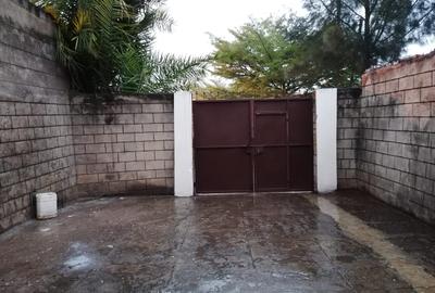 3 Bed House with Garden in Buruburu