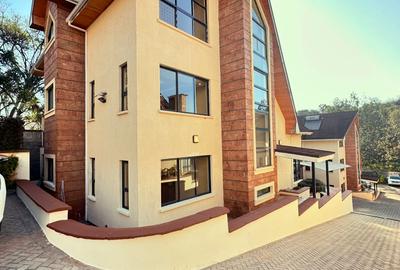 5 Bed Townhouse in Lavington