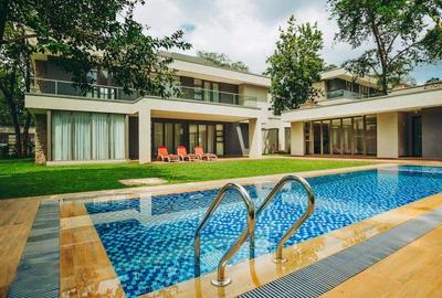 5 Bed Villa with En Suite in Karen