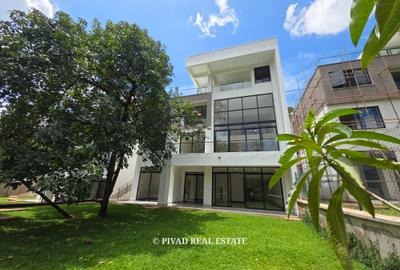 5 Bed House with Garden in Kitisuru - 2