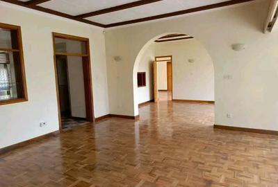 5 Bed House with En Suite at Thigiri Road