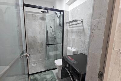 Furnished 1 Bed Apartment with En Suite at Valley Arcade - 4