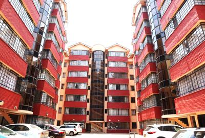 3 Bed Apartment with En Suite in Parklands