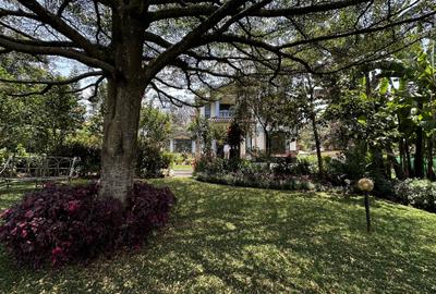 4 Bed Villa with En Suite at Nyari - 3