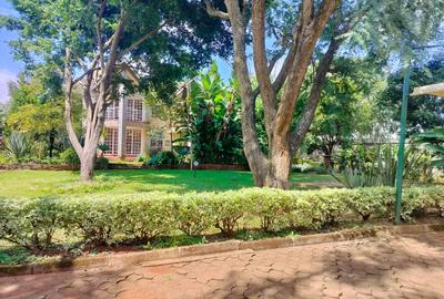 3 Bed House with En Suite in Runda