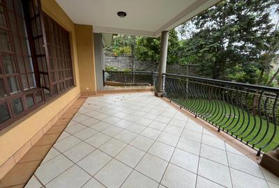4 Bed Villa with Staff Quarters in Kitisuru