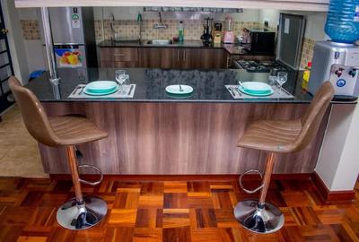 Serviced 1 Bed Apartment with En Suite at Westlands Close - 4