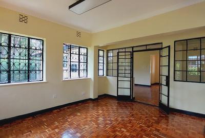 Commercial Property in Lavington