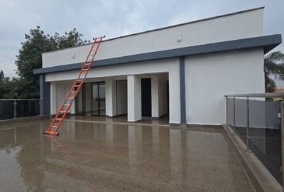 4 Bed House with En Suite in Kiambu Road - 4