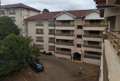 3 Bed Apartment with En Suite in Westlands Area