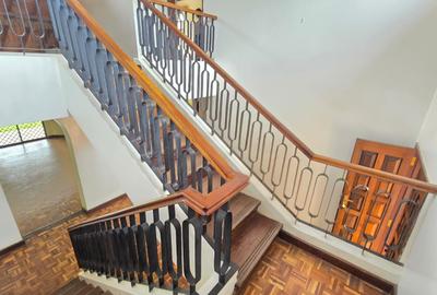 4 Bed House with En Suite in Karen