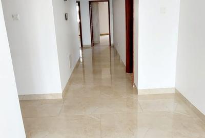 3 Bed Apartment with En Suite in General Mathenge