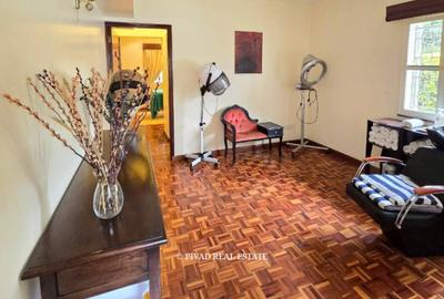 4 Bed House with En Suite in Runda - 4