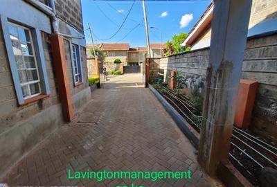 3 Bed House with En Suite at Lavington West Estate