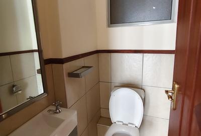 2 Bed Apartment with En Suite in Kileleshwa - 4
