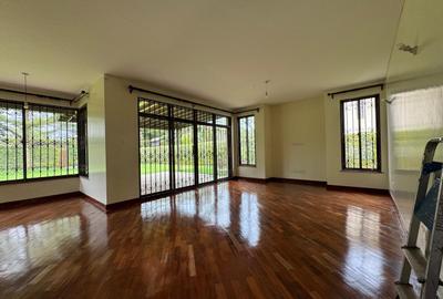 4 Bed Townhouse with En Suite in Runda - 2