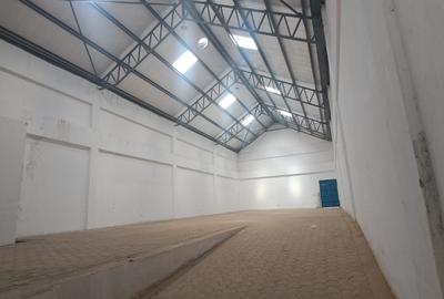 5,800 ft² Warehouse in Eastern ByPass