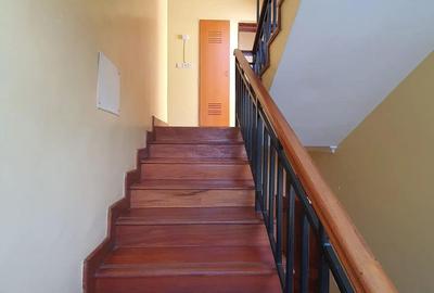 5 Bed Townhouse with En Suite in Kileleshwa