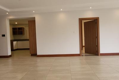 3 Bed Apartment with En Suite in Rhapta Road