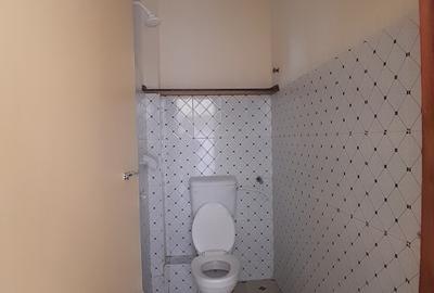 1 Bed Apartment with Borehole at Aljazeera Estate - 4