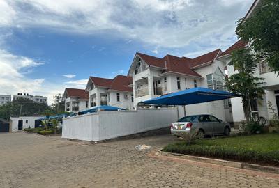 4 Bed House with En Suite at Milimani