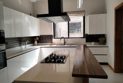 4 Bed Townhouse with En Suite in Loresho - 2