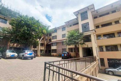 3 Bed Apartment with En Suite at Ole Kejuado Road