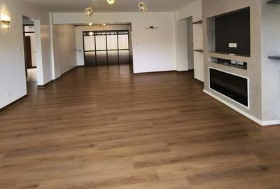4 Bed Apartment with En Suite at Githunguri Road - 2