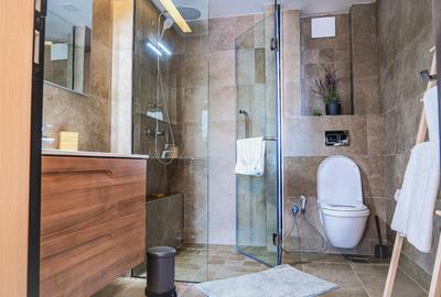 2 Bed Apartment with En Suite in Kilimani - 4