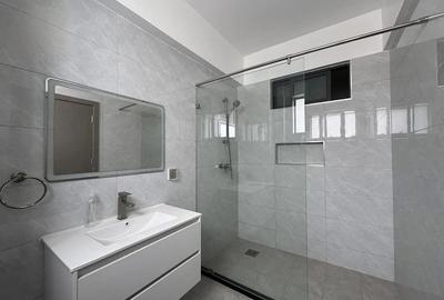 4 Bed Apartment with En Suite at Oledume Road