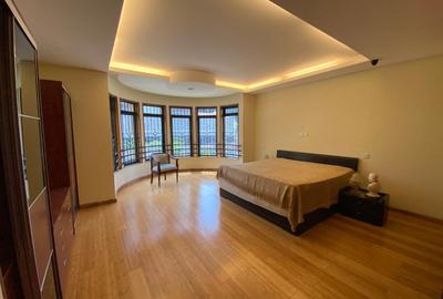 5 Bed Villa with En Suite at Kyuna
