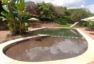 4 Bed Townhouse with En Suite in Ridgeways