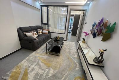 1 Bed Apartment with Swimming Pool in Kilimani