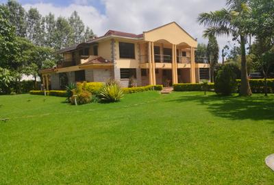 5 Bed Villa with En Suite at Ololua