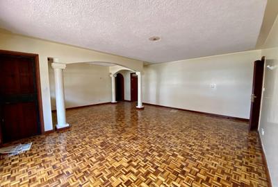 3 Bed Apartment with En Suite in Westlands Area