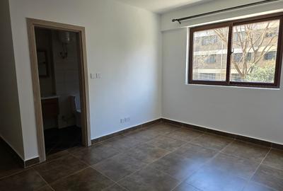 3 Bed Apartment with En Suite in Westlands Area